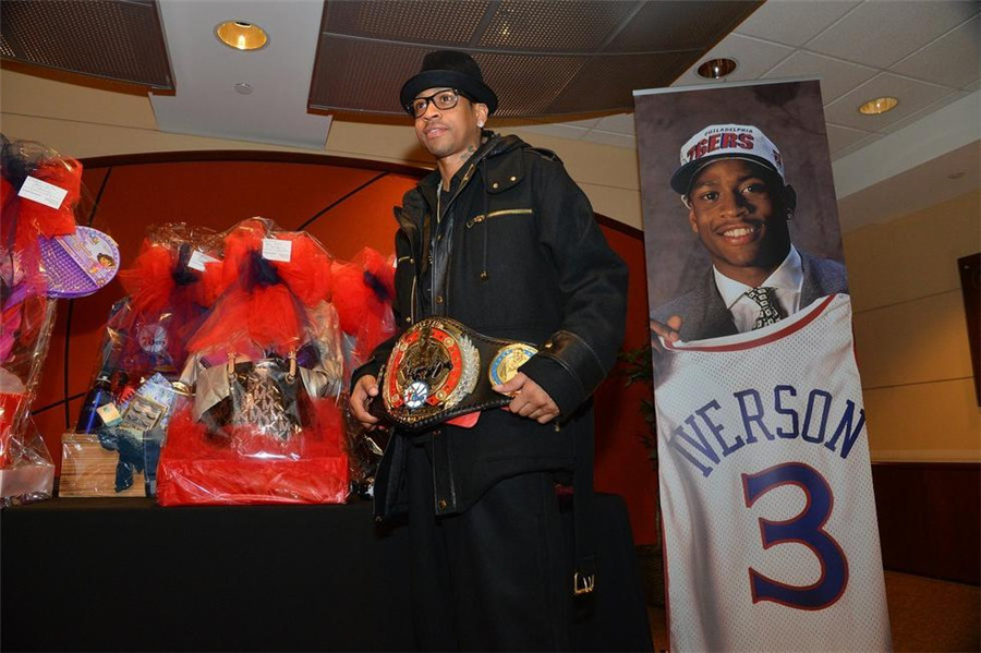 U22国足末战平乌兹别克斯坦无缘冠军，韩国夺2025熊猫杯冠军（U22国足最后一战憾平乌兹别克斯坦无缘冠军，韩国捧起2025熊猫杯）