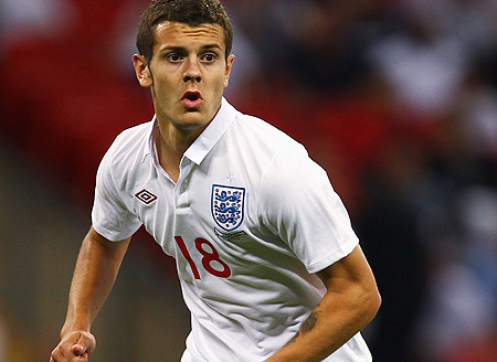 篮球篮网主力中锋脚踝扭伤，伤势待评估（篮网首发中锋脚踝扭伤，伤情评估中）