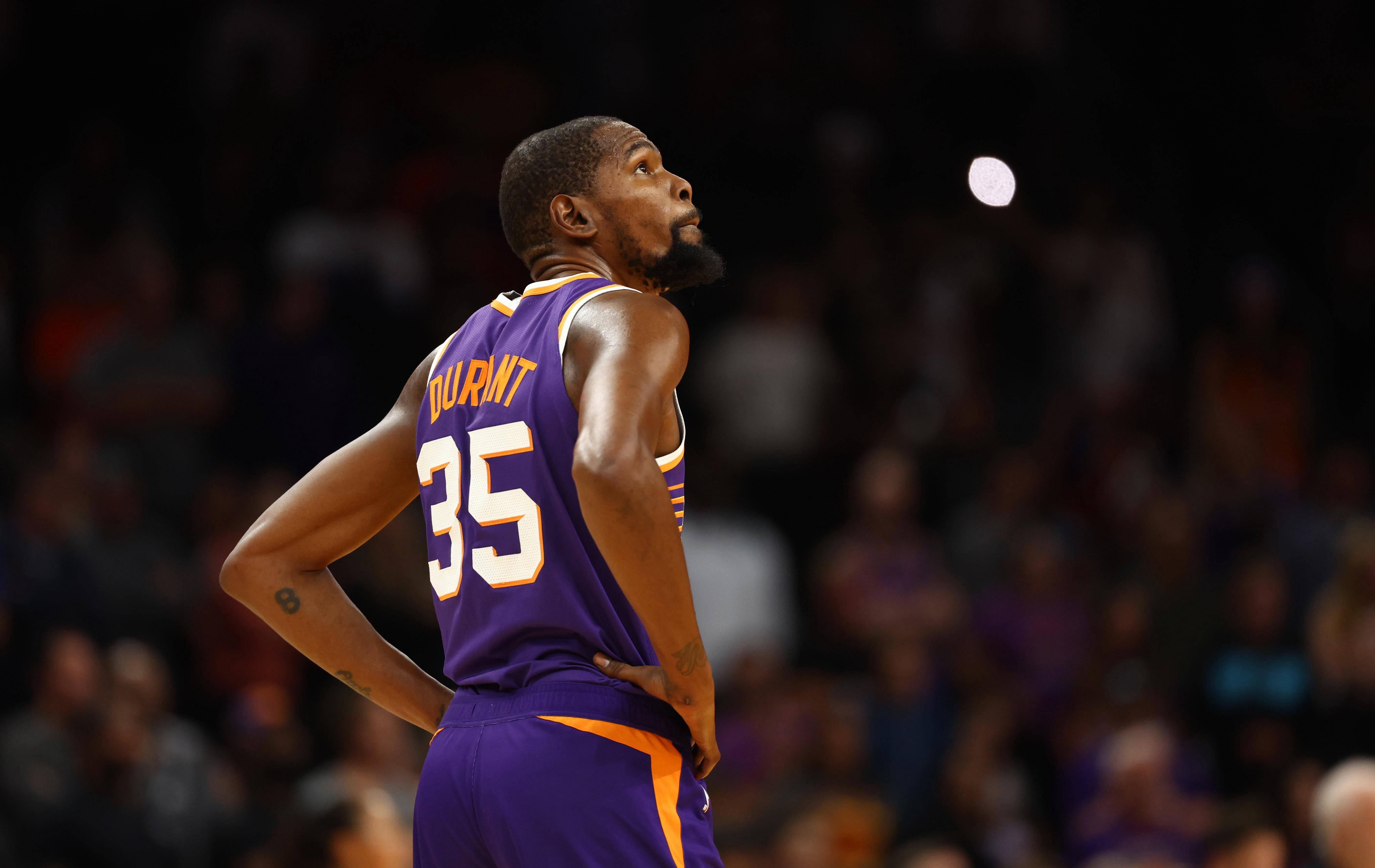 李磊：这赛季我们有争取双冠的机会，但很可惜没有拿到（李磊：本季原有望冲击双冠，最终未能如愿）